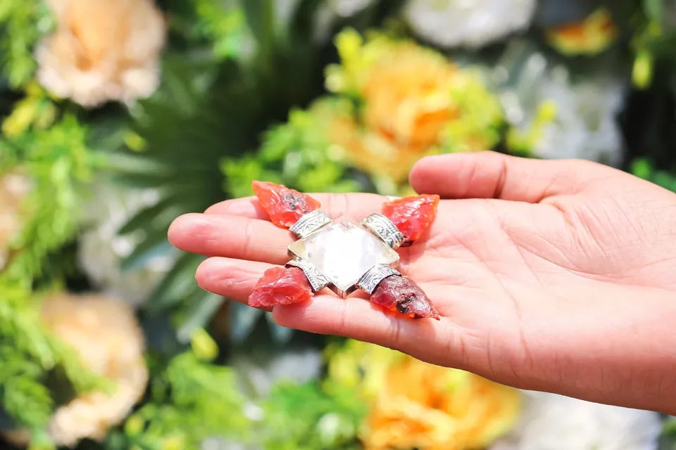 Carnelian Clear Quartz 4 Point Arrow Crystal Energy Generator Reiki Chakra