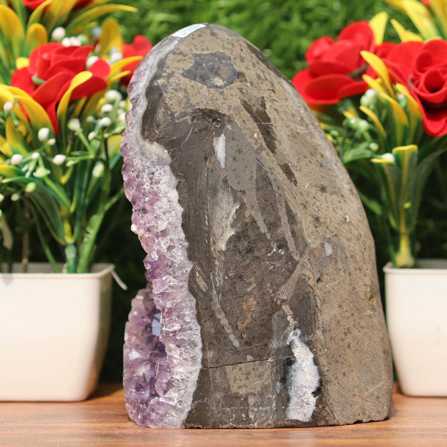 Amethyst Geode cathedral crystal cluster - 5.5X3.3X3.2 Inch(2.31Lb)