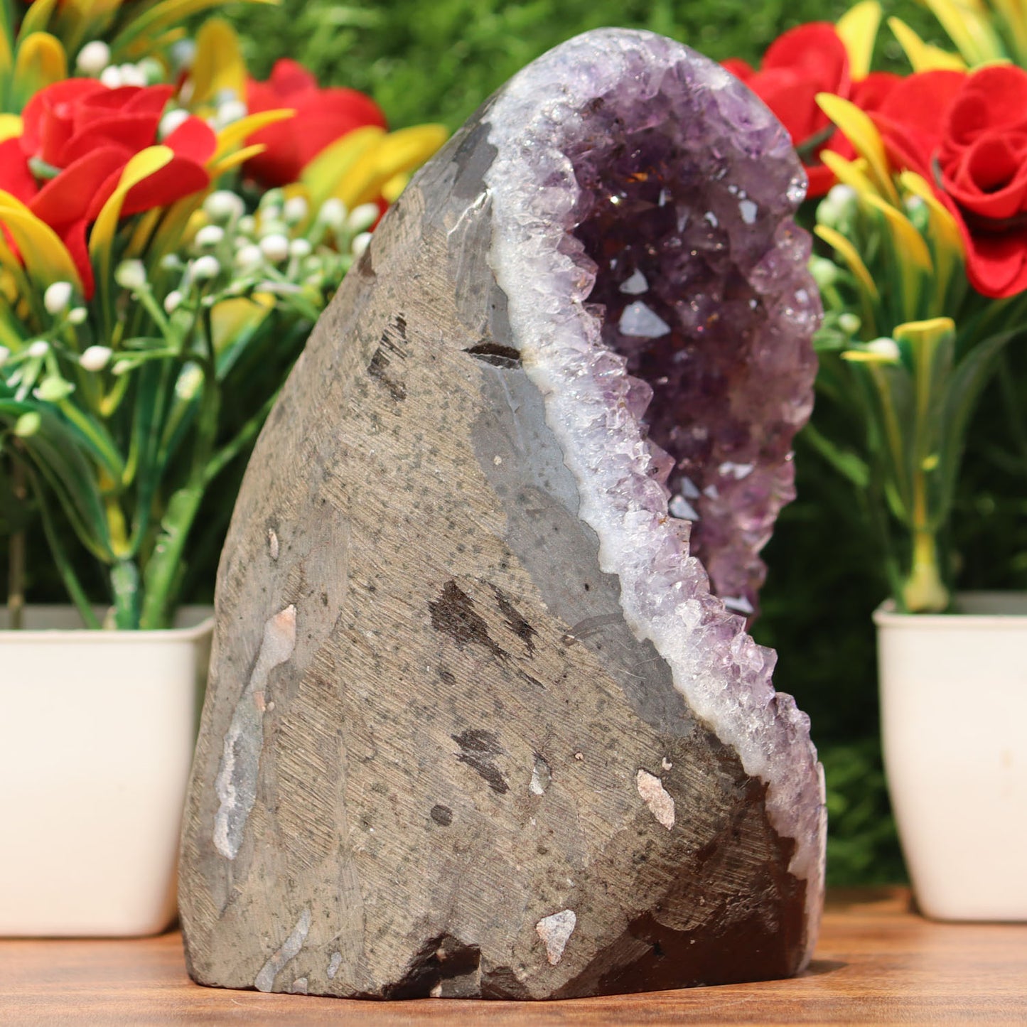 Amethyst Geode cathedral crystal cluster - 5.5X3.3X3.2 Inch(2.31Lb)