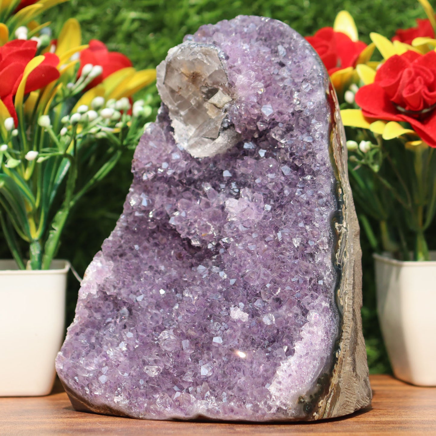 Amethyst Geode cathedral crystal cluster - 3.9X3.9X5 Inch(2.48Lb)