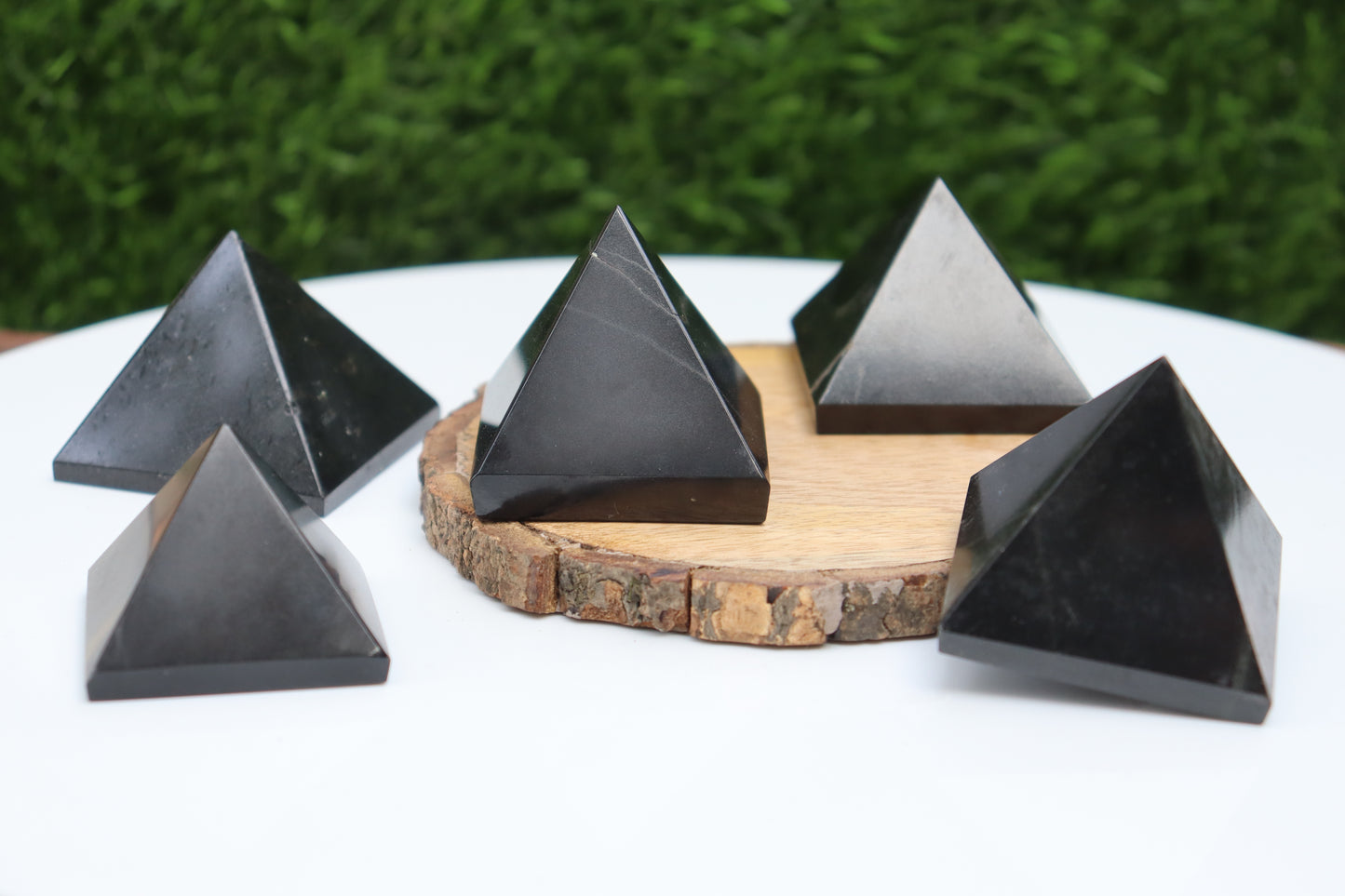 Black Tourmaline Crystal Pyramid, Black Tourmaline Healing Pyramid, Black Tourmaline Crystal Pyramid for Crystal Grid