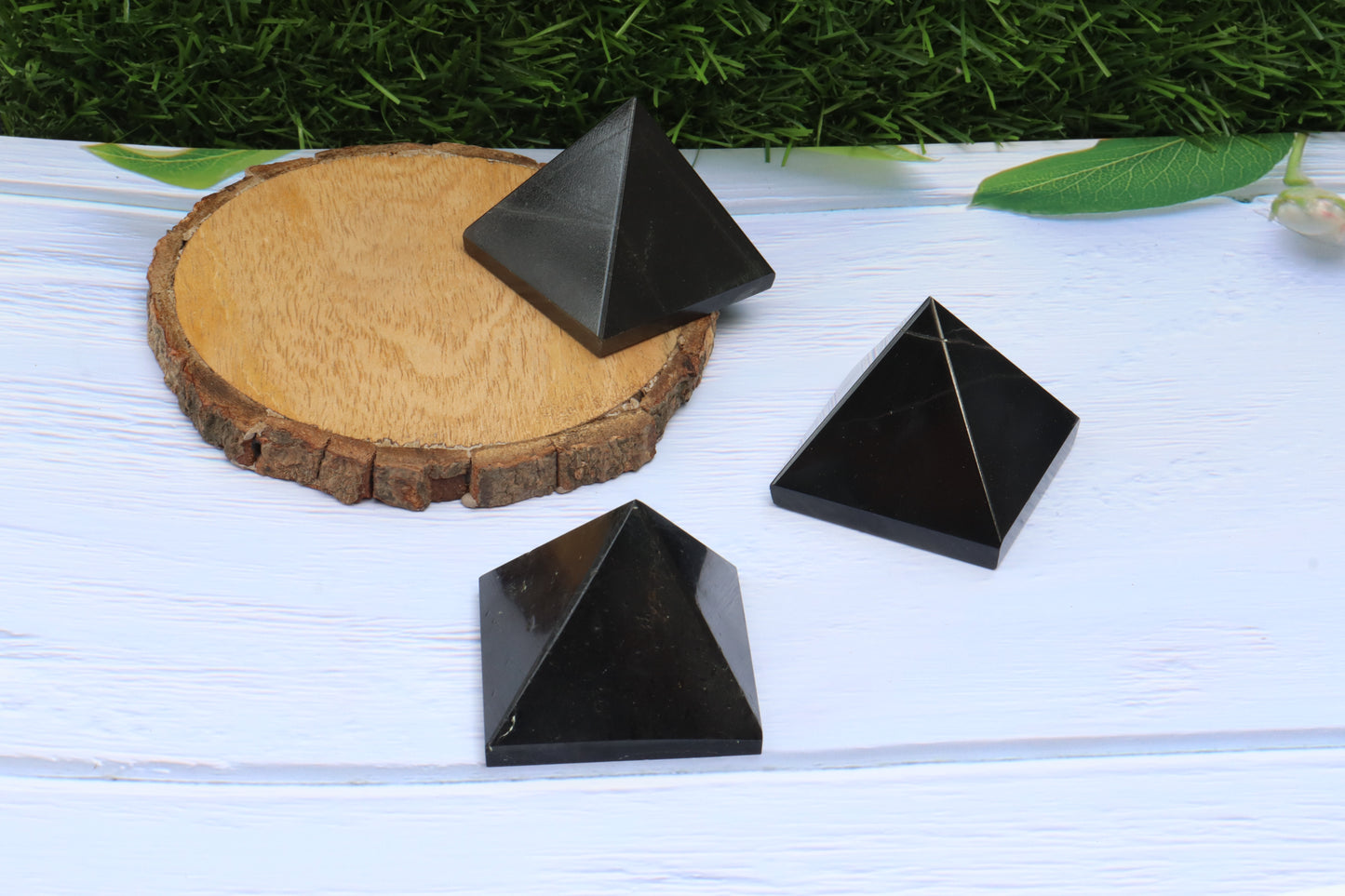 Black Tourmaline Crystal Pyramid, Black Tourmaline Healing Pyramid, Black Tourmaline Crystal Pyramid for Crystal Grid