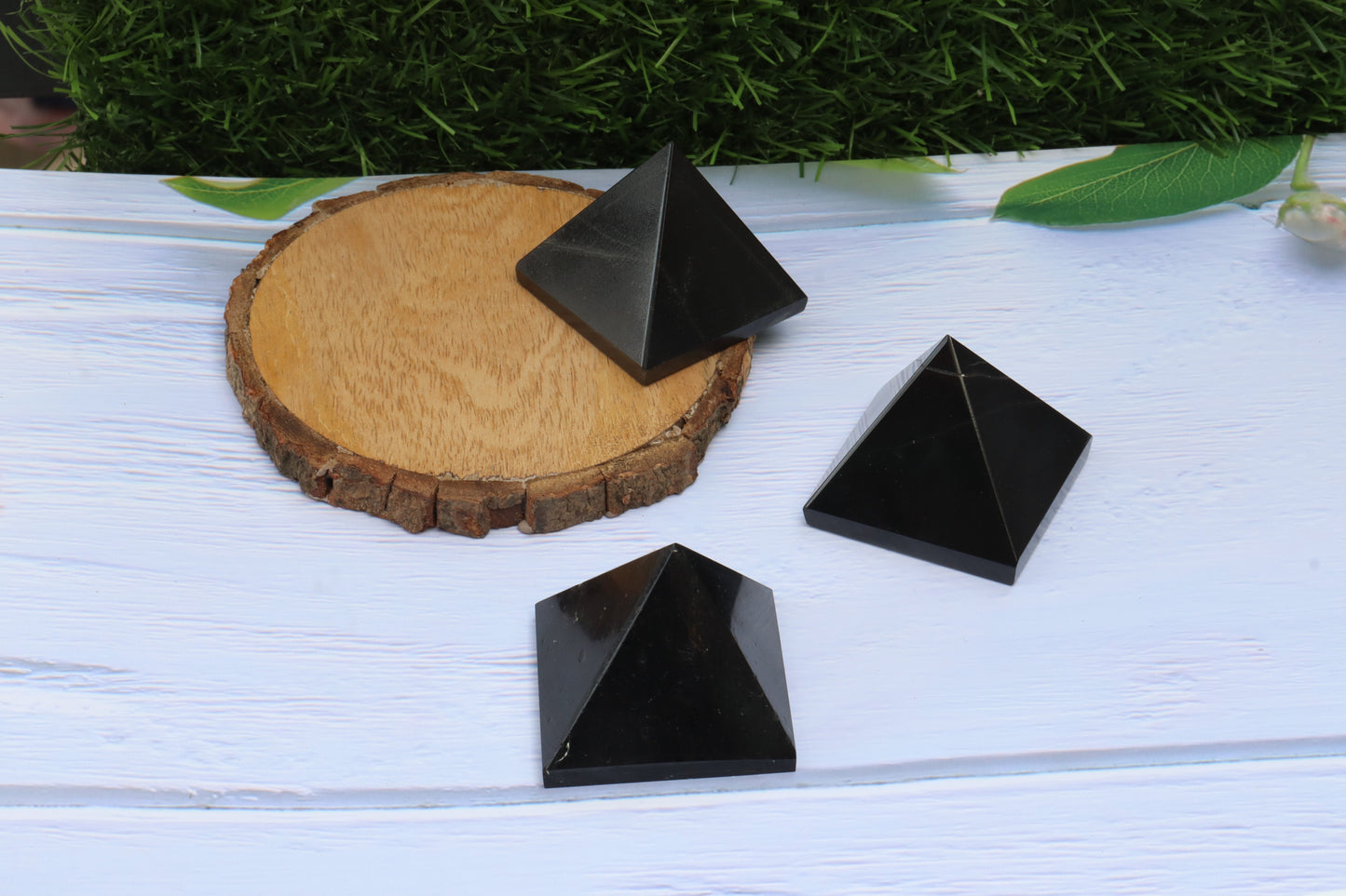 Black Tourmaline Crystal Pyramid, Black Tourmaline Healing Pyramid, Black Tourmaline Crystal Pyramid for Crystal Grid