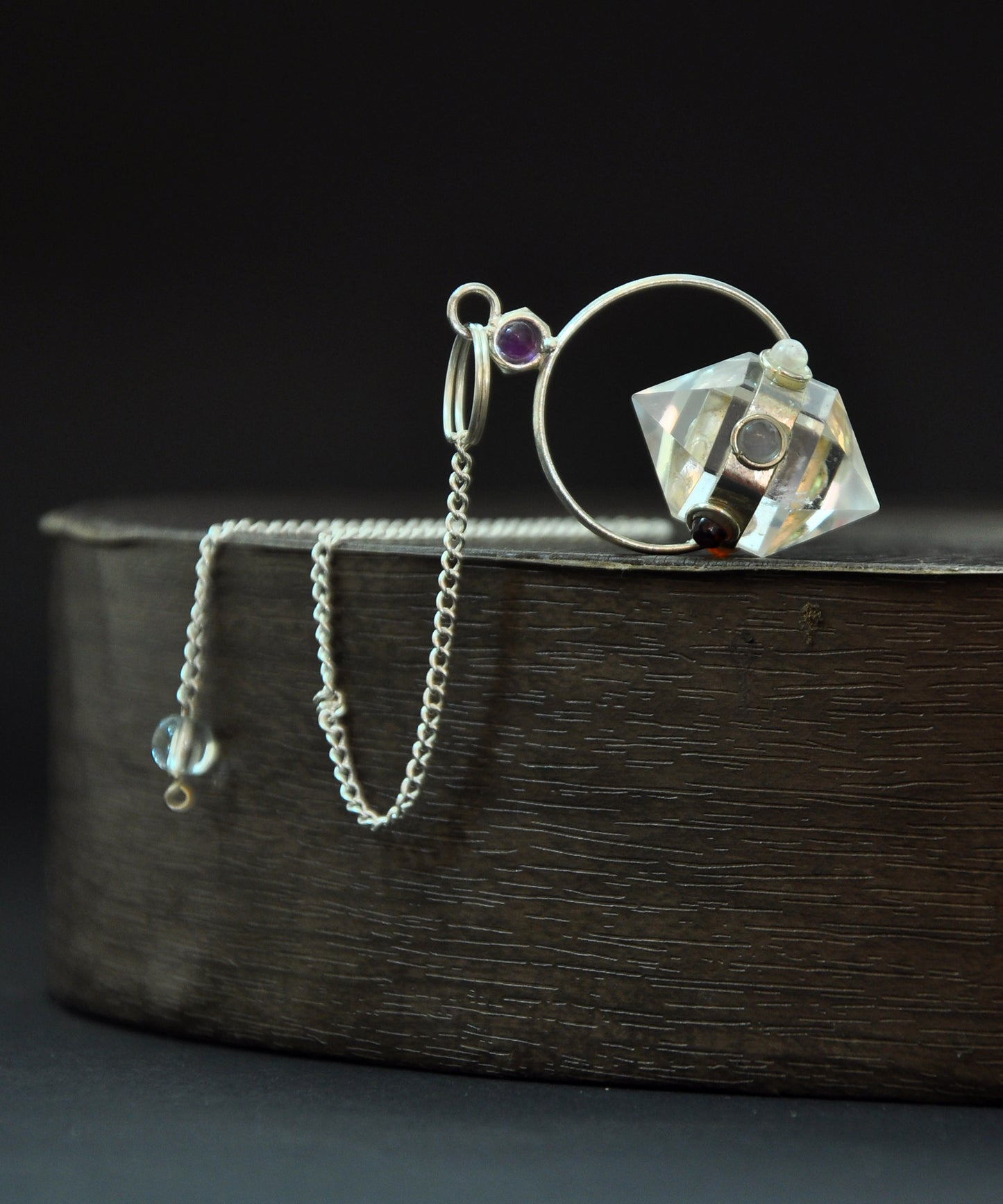 Clear Quartz Pendulum Dowser Crystal Pendulum Reiki Healing Crystal