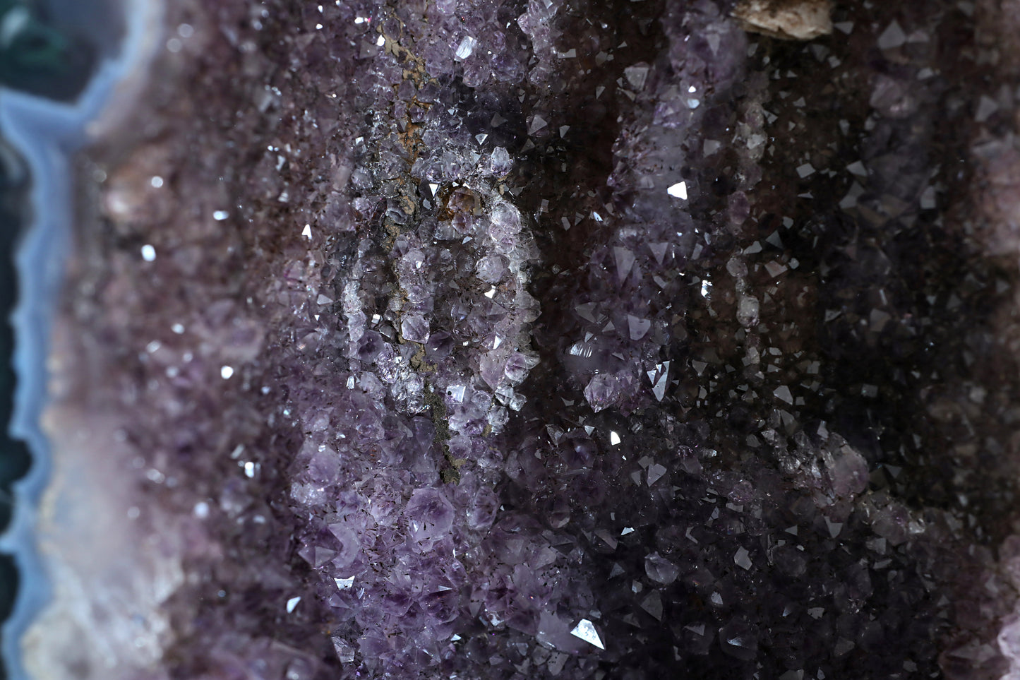 Amethyst Geode cathedral crystal cluster - 11.5(H)X7.4(W)X4.4(L) Inch(19.294Lb)