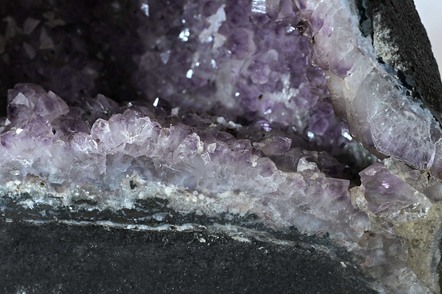 Amethyst Geode cathedral crystal cluster - 9(H)X8.5(W)X5.5(L) Inch(19.294Lb)