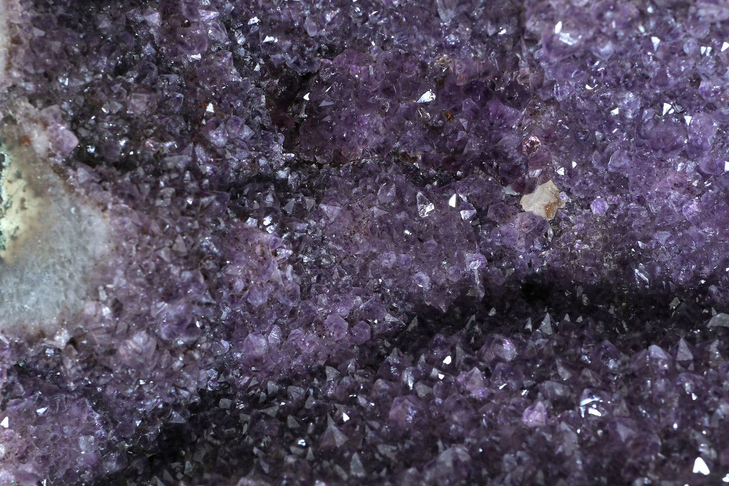 Amethyst Cluster Raw Geode Caves/Raw Clusters -24(H)X14(W)X12(L)Inch-(128.7Lb)