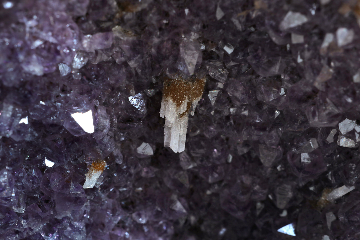 Amethyst Cluster Raw Geode Caves/Raw Clusters -24(H)X14(W)X12(L)Inch-(128.7Lb)