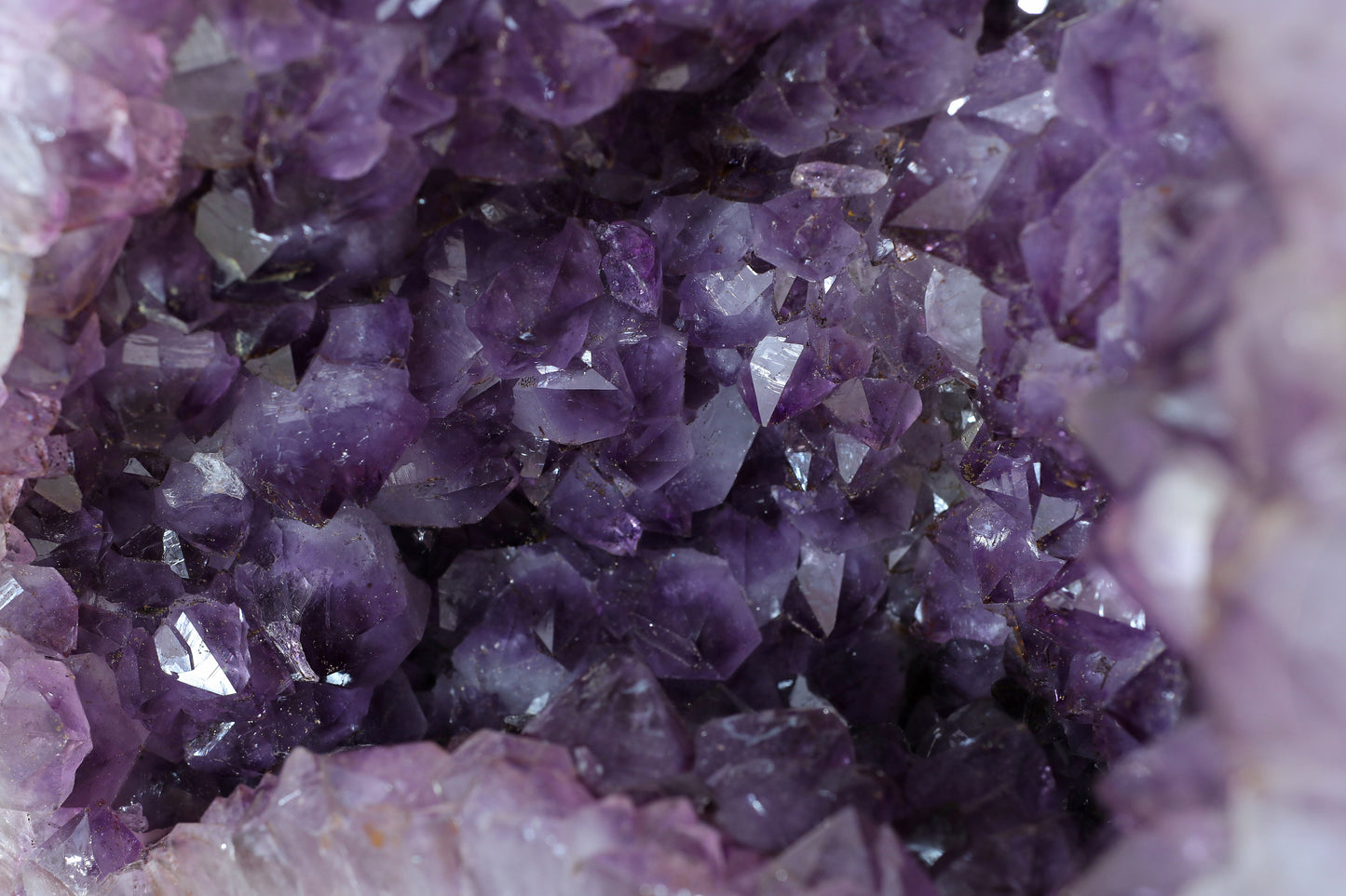 Amethyst Cluster Raw Geode Caves/Raw Clusters -22(H)X11(W)X14(L)Inch-(103.95Lb)
