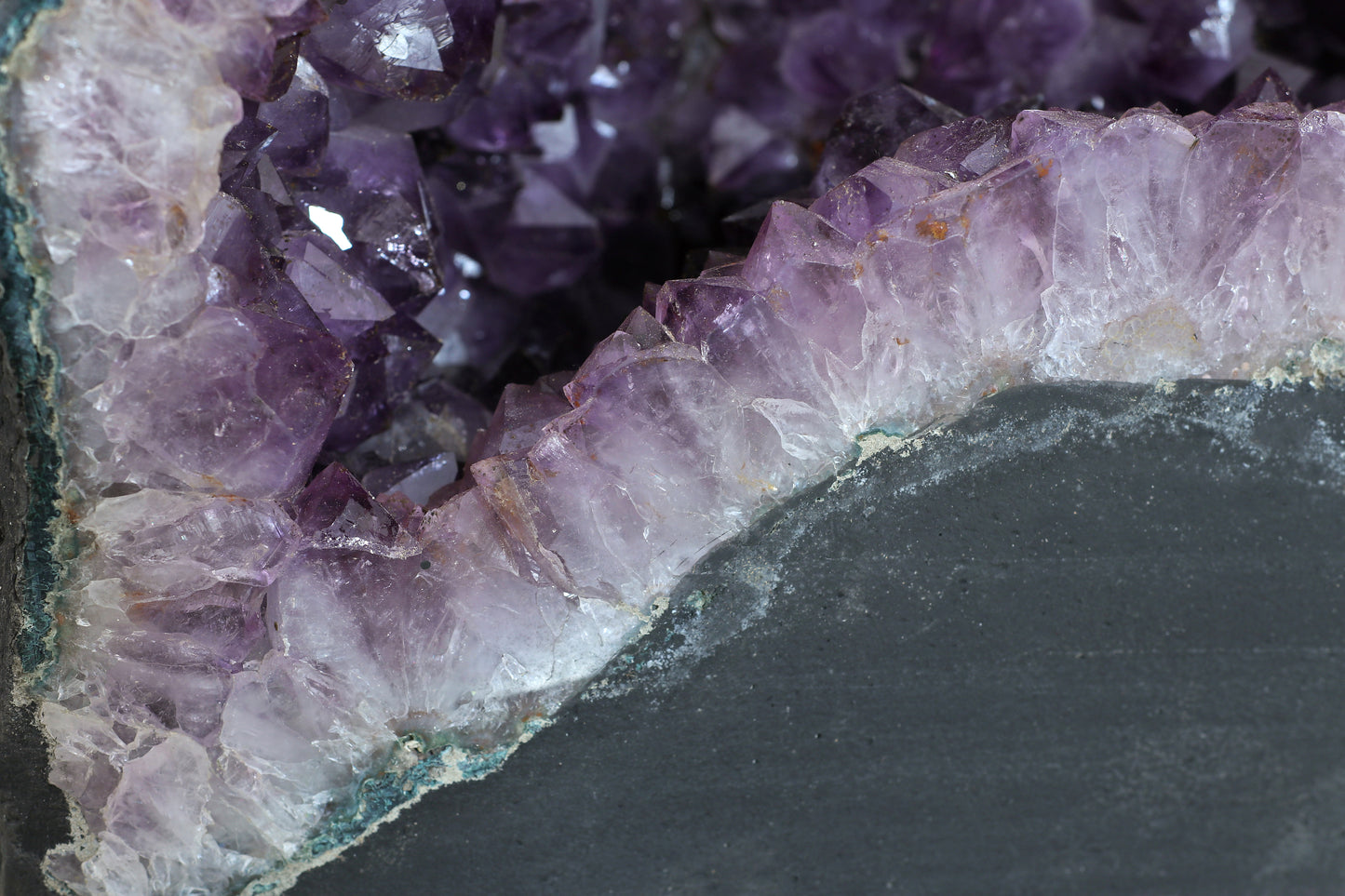 Amethyst Cluster Raw Geode Caves/Raw Clusters -22(H)X11(W)X14(L)Inch-(103.95Lb)