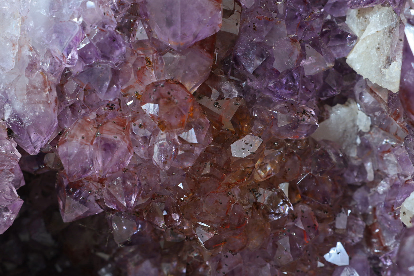 Amethyst Cluster Raw Geode Caves/Raw Clusters -26(H)X11.5(W)X11.5(L)Inch-(96.58Lb)