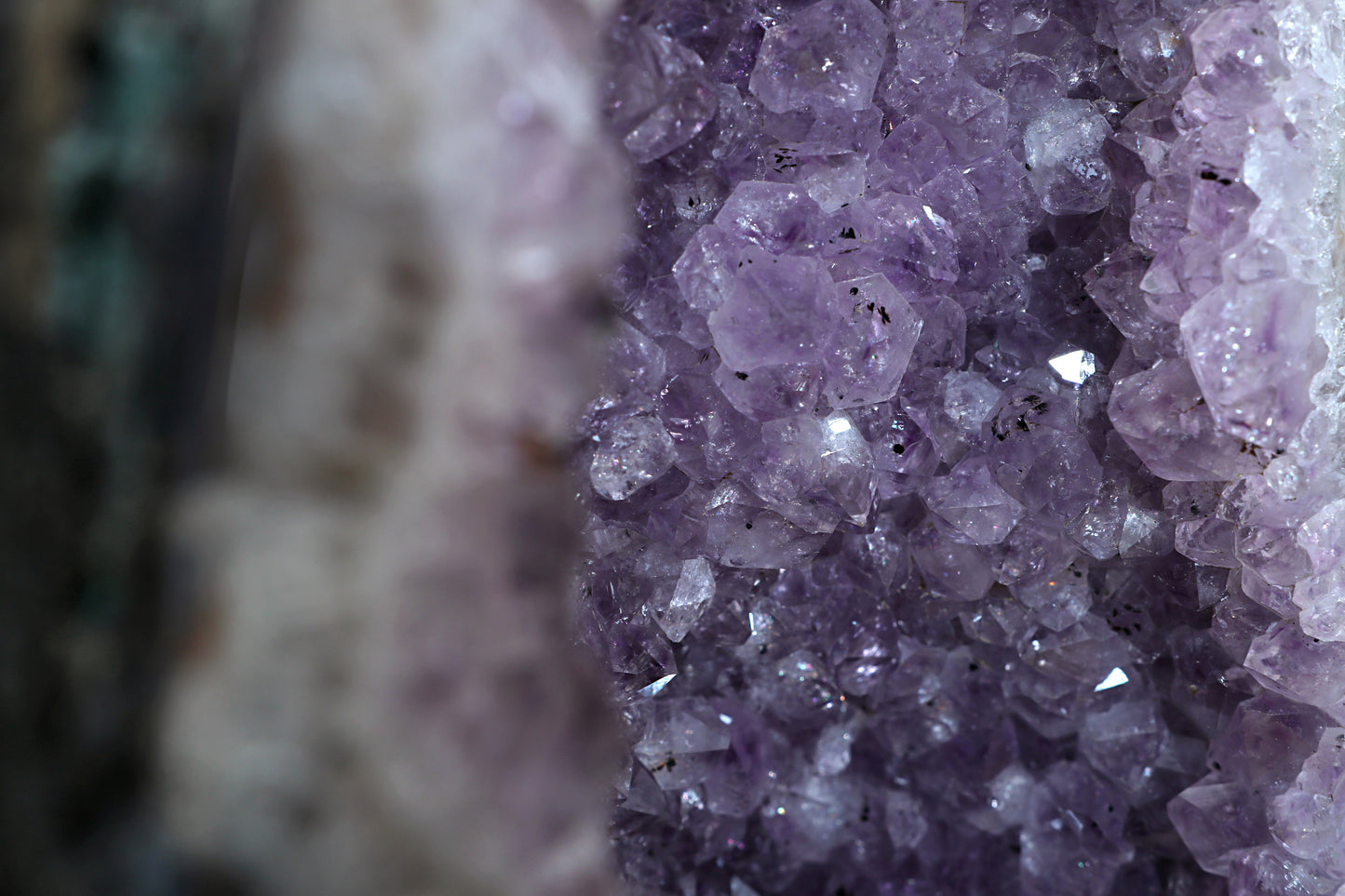 Amethyst Cluster Raw Geode Caves/Raw Clusters -18(H)X08(W)X08(L)Inch-(34.65Lb)