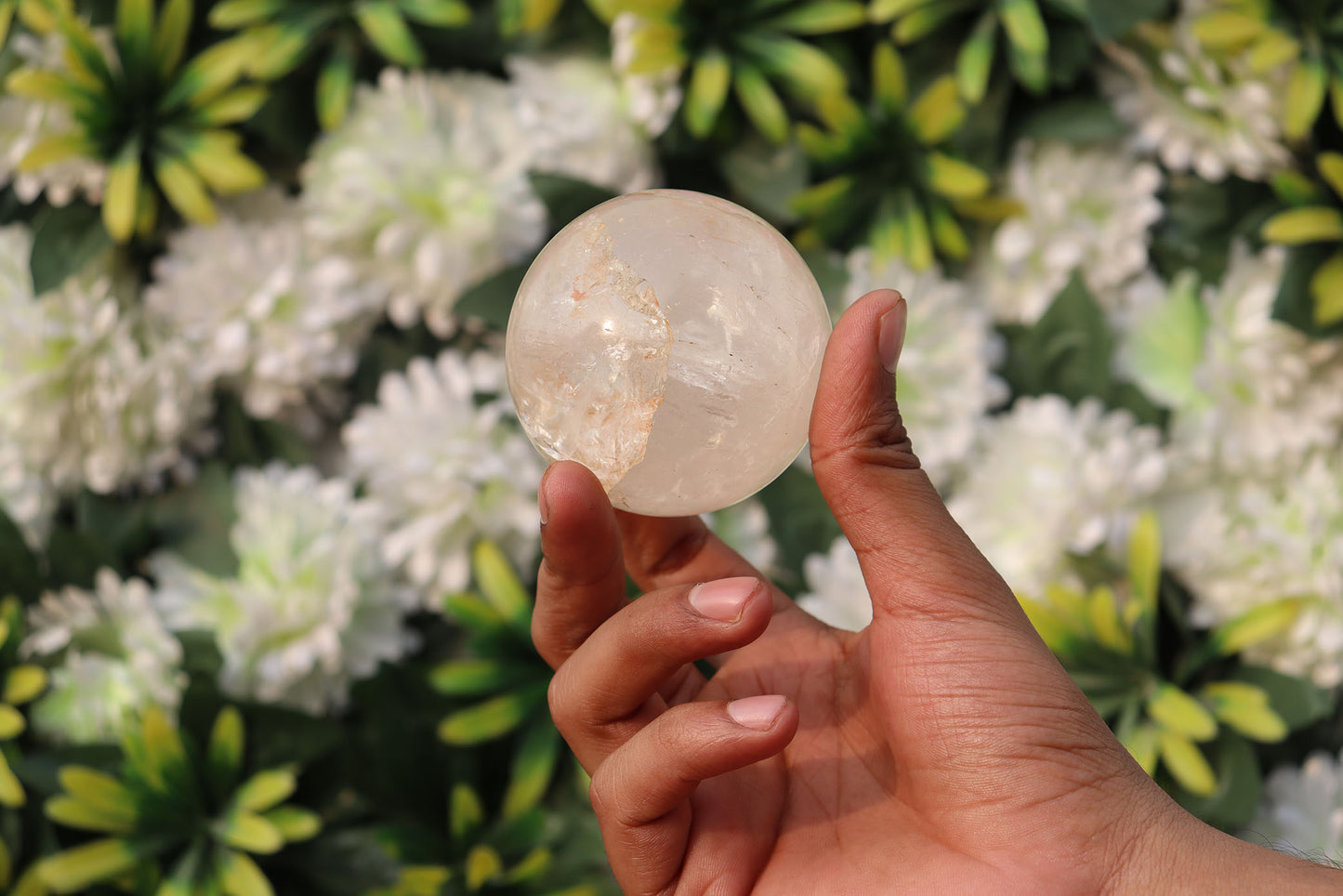 350g 65mm Quartz Crystal Mineral Sphere Quartz Healing Ball