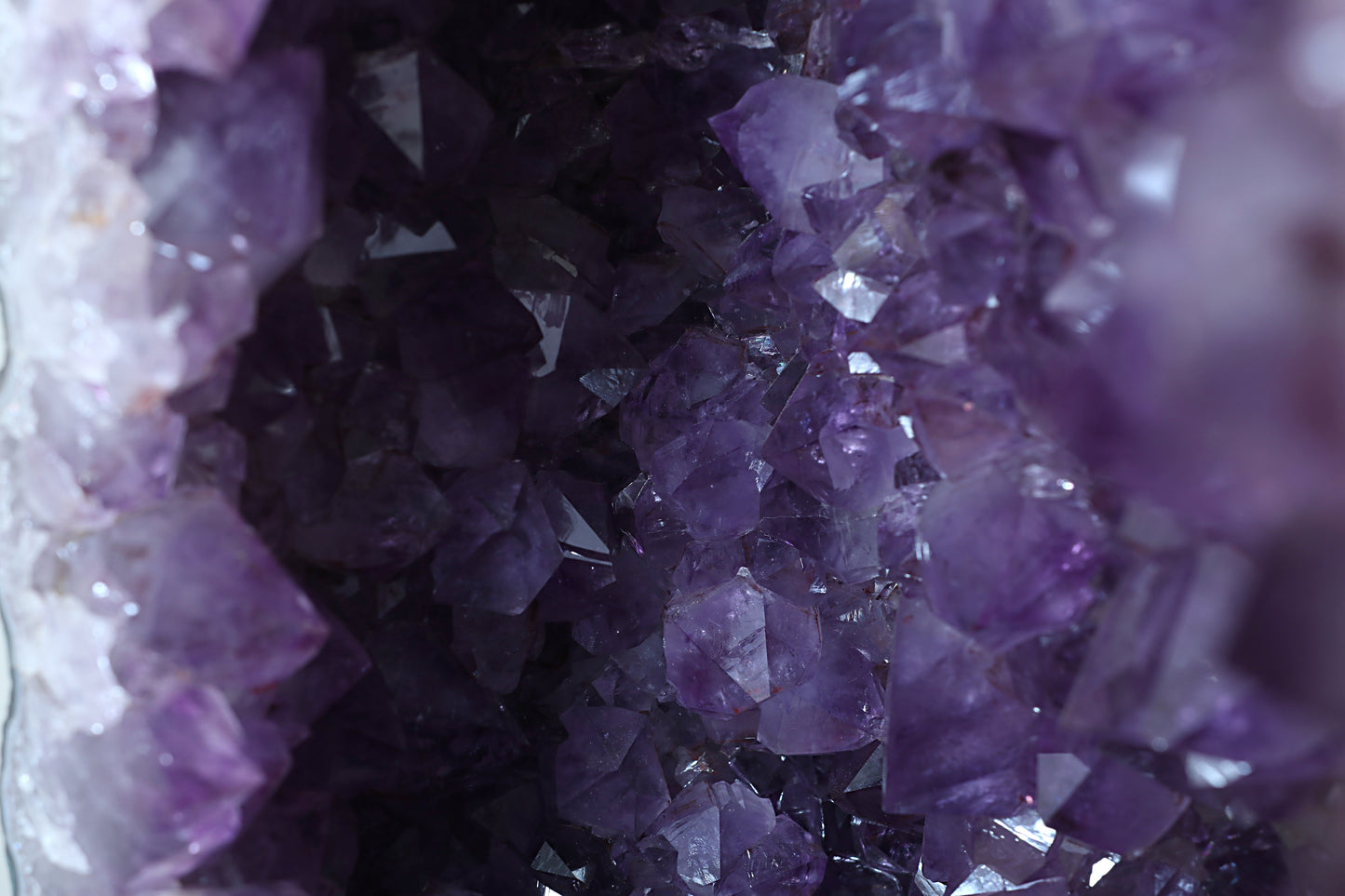 Amethyst Cluster Raw Geode Caves/Raw Clusters-25(H)X12(W)X12(L)Inch-(128.04Lb)