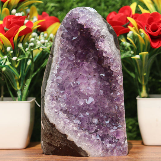 Amethyst Geode cathedral crystal cluster - 5.5X3.3X3.2 Inch(2.31Lb)