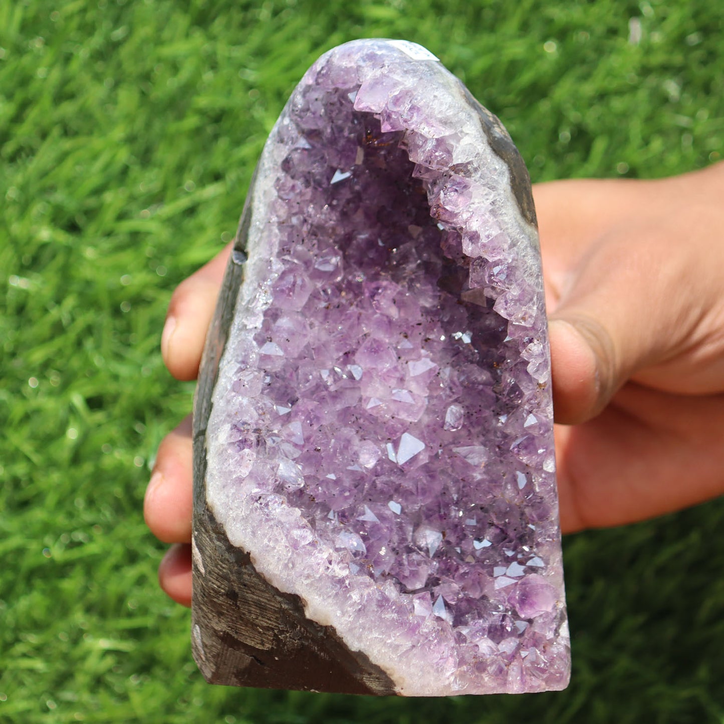 Amethyst Geode cathedral crystal cluster - 5.5X3.3X3.2 Inch(2.31Lb)