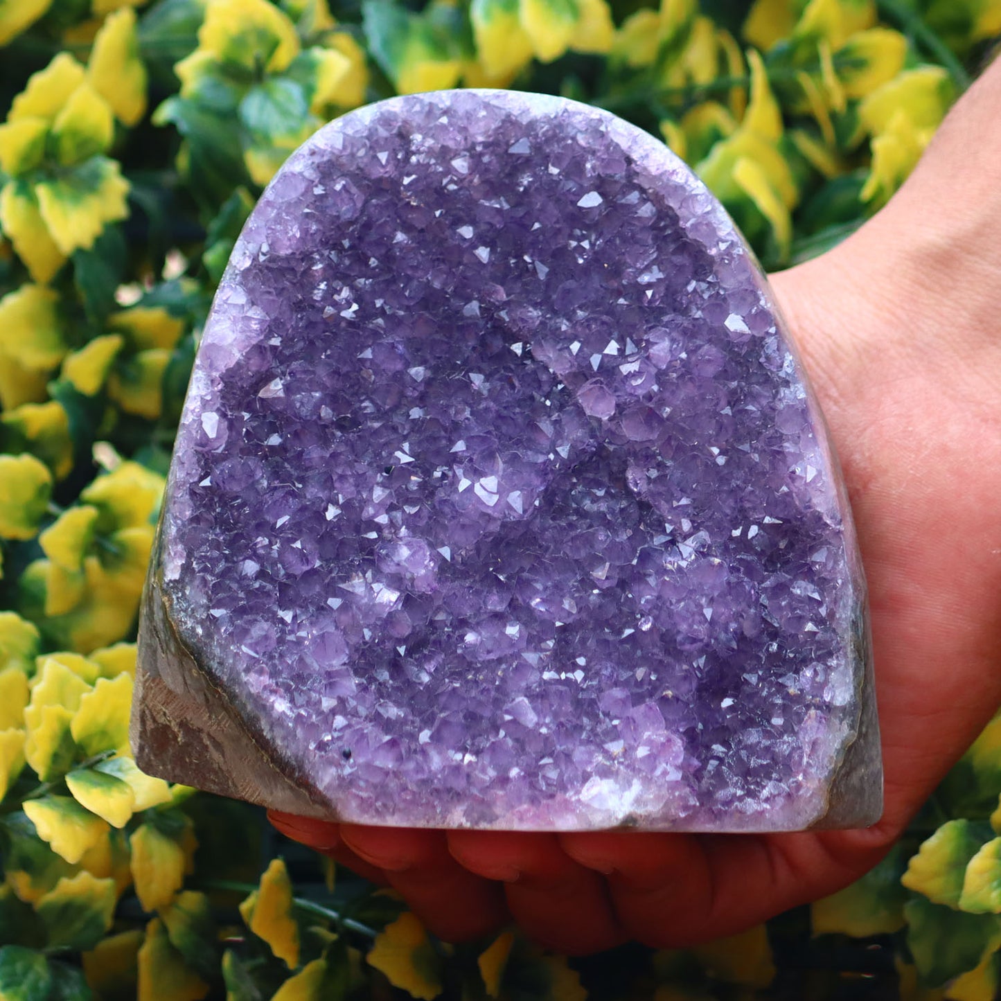 Amethyst Geode cathedral crystal cluster - 4.4X4.6X3.5 Inch(2.44Lb)