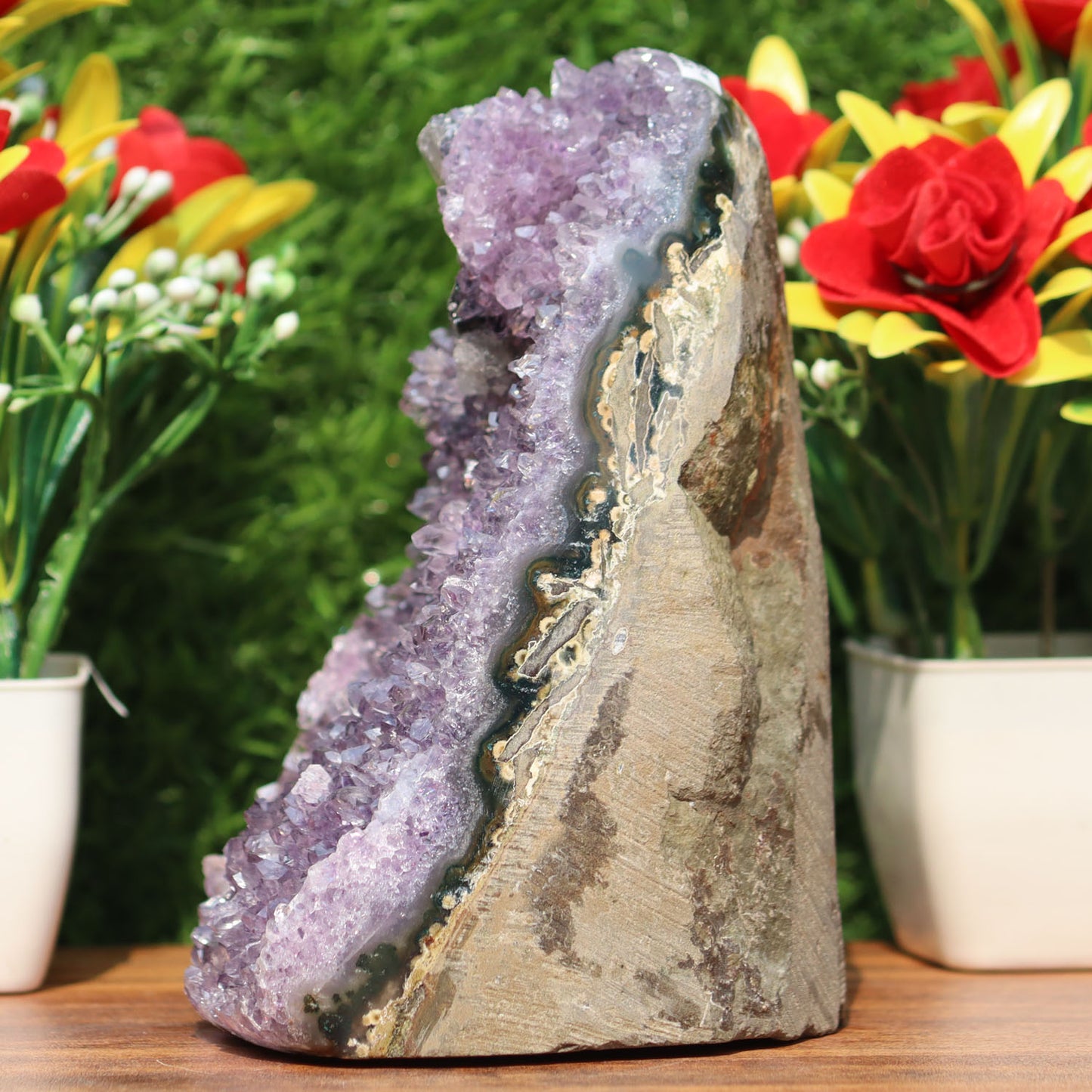 Amethyst Geode cathedral crystal cluster - 3.9X3.9X5 Inch(2.48Lb)