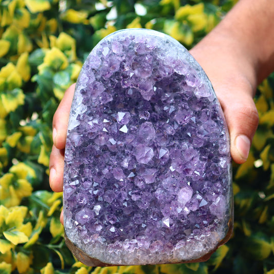 Amethyst Geode cathedral crystal cluster - 5.6X3.7X2.5 Inch(2.55Lb)
