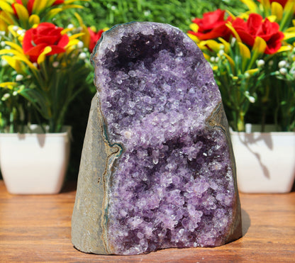 Amethyst Geode cathedral crystal cluster - 4.9X3.9X3.4 Inch(2.55Lb)
