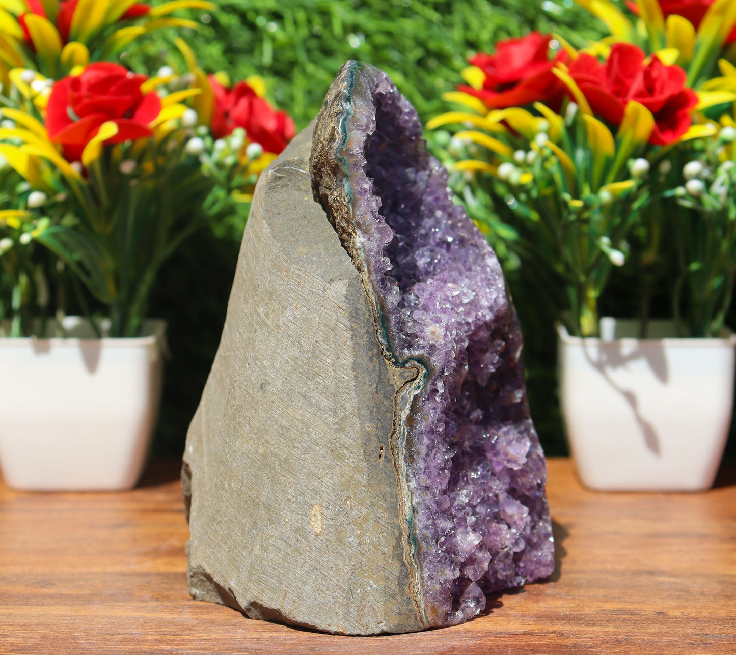 Amethyst Geode cathedral crystal cluster - 4.9X3.9X3.4 Inch(2.55Lb)