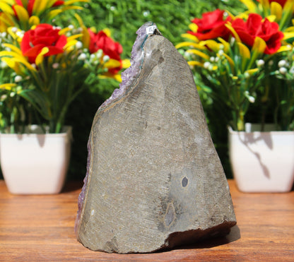 Amethyst Geode cathedral crystal cluster - 4.9X3.9X3.4 Inch(2.55Lb)
