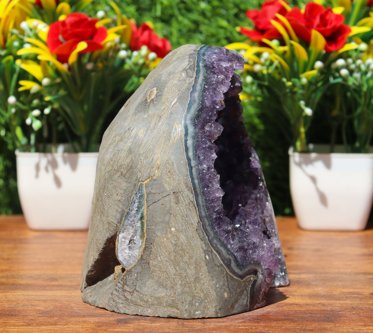 Amethyst Geode cathedral crystal cluster - 4.4X4.2X3.6 Inch(2.67Lb)