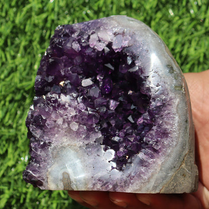 Amethyst Geode cathedral crystal cluster - 4.72X3.5X4.5 Inch(2.7Lb)