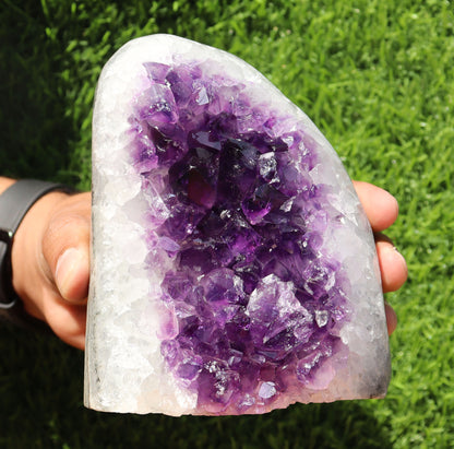 Amethyst Geode cathedral crystal cluster - 5X3.7X3.6 Inch(2.99Lb)