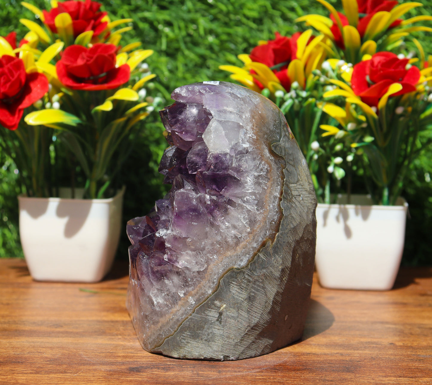 Amethyst Geode cathedral crystal cluster - 4.4X4.5X3 Inch(3.04Lb)