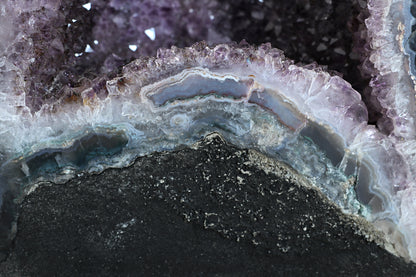 Amethyst Geode cathedral crystal cluster - 11.5(H)X7.4(W)X4.4(L) Inch(19.294Lb)