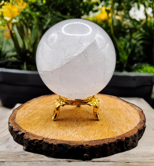289g 64mm Natural Quartz Ice Crystal Sphere Quartz Healing Ball with Stand